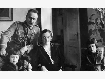 Ilustracja artykułu córki piłsudskiego - co wiemy o losach córek marszałka