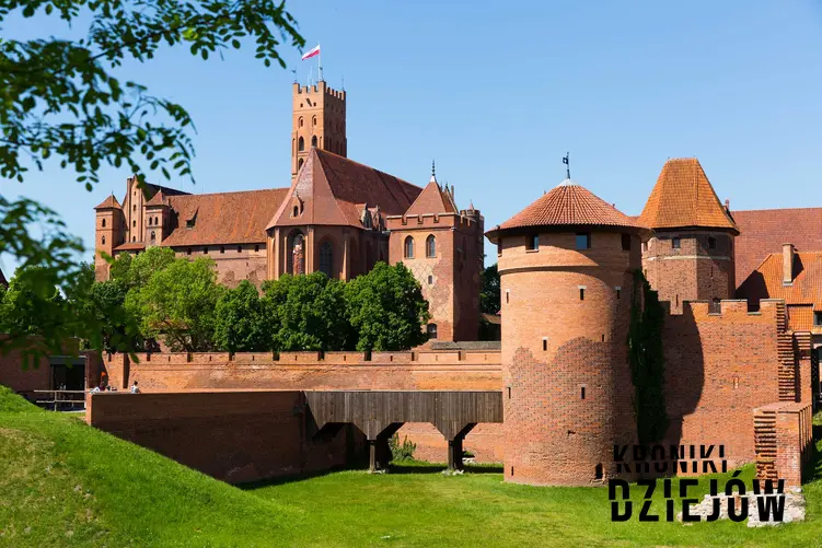Zamek w Malborku, gdzie była siedziba Krzyżaków, a także sprowadzenie Krzyżaków do Polski przez Konrada Mazowieckiego, data i następstwa