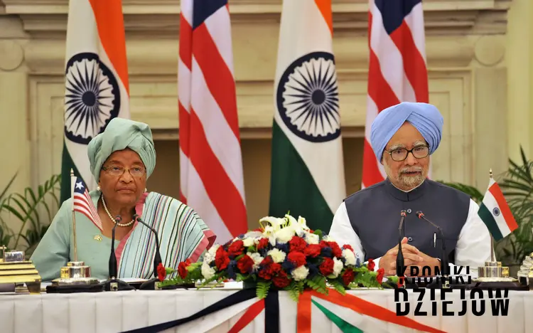 Premier Indii Manmohan Singh i pierwsza prezydentka Liberii – Ellen Johnson Sirleaf w 2013 roku.