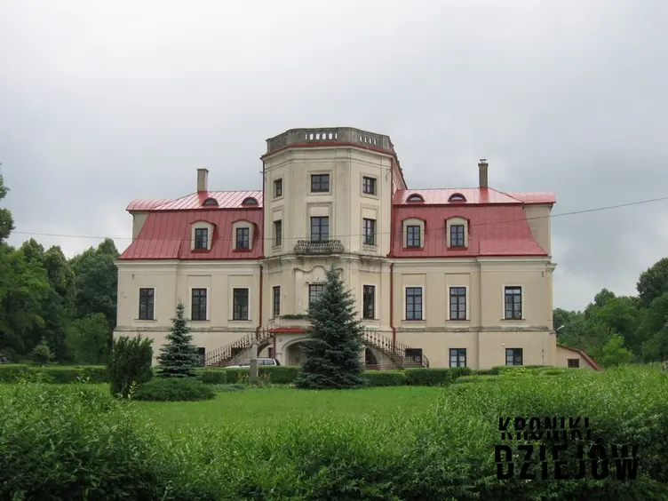 Pałac Zamoyskich w Łabuniach, a także tagiczna historia morderstwa, które zdarzyło się w tej wsi