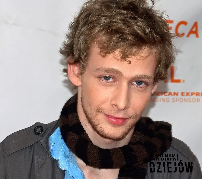 Johnny Lewis na premierze filmu