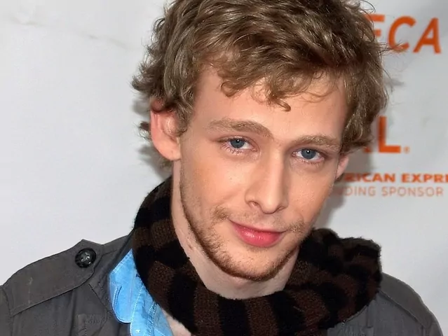 Johnny Lewis: życie i śmierć gwiazdy