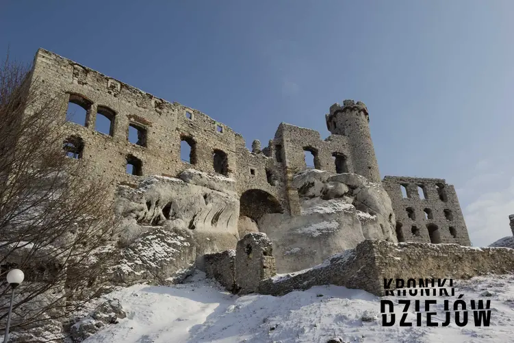 Zamek Ogrodzieniec, ciekawa budowla w Polsce o ciekawej historii, a także jej historia oraz legenda