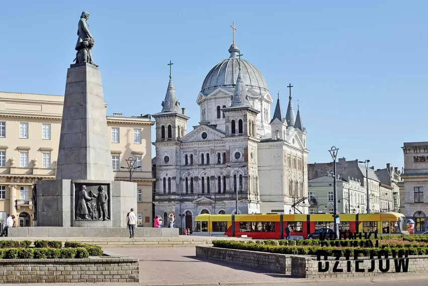 Plac Wolności w Łodzi, Polska