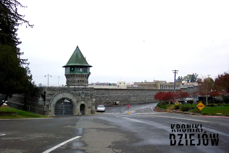 Budynek Folsom State Prison w Kaliforni w USA, a także historia Charlesa Mansona i jego ofiar