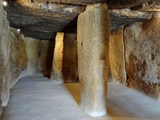 Dolomenty w Hiszpanii, budowniczowie z okresu kamienia i brązu, jak budowano struktury megalityczne