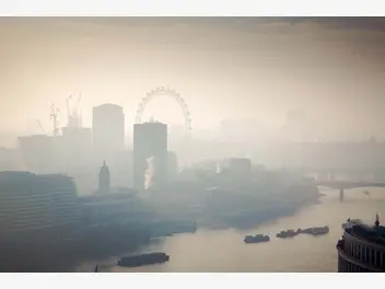 Ilustracja artykułu mordercza mgła londyńska – w jaki sposób rozwikłano jej tajemnicę?