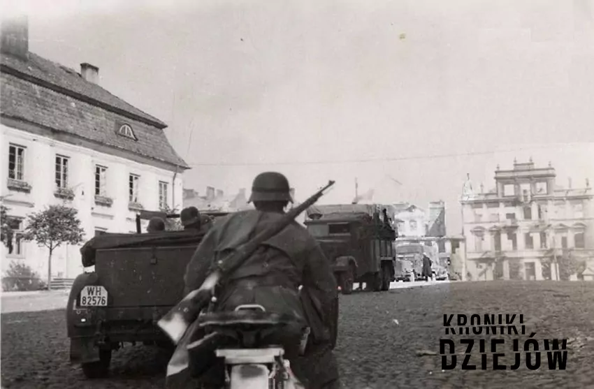 Niemcy zajmujący Mławę, 1939 rok