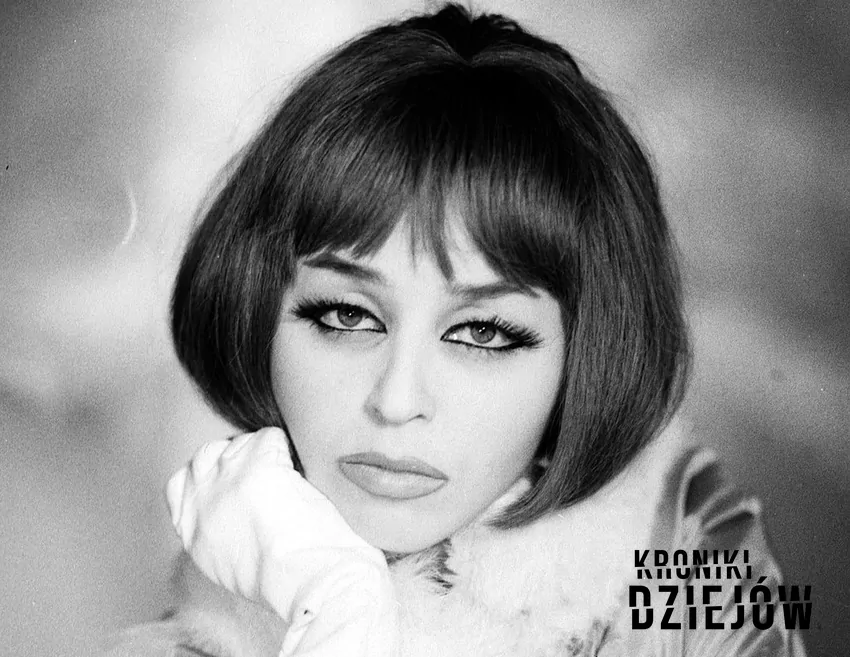 Kalina Jędrusik, PRL-owska aktorka.