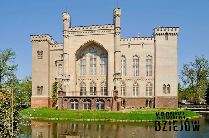 Biała Dama, czyli Teofila Działyńska i jej historia, czyli fakty o zjawie, która nawiedza zamki