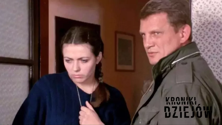 Kadr z serialu "07 zgłoś się"