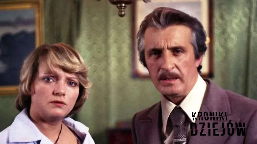 Kadr z serialu "Czterdziestolatek"