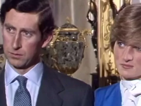 Oświadczyny księcia Karola dla Diany