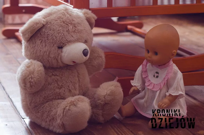 Diecięce zabawy i zabawki typowe dla czasów PRL, czyli w co bawili się nasi dziadkowie i rodzice