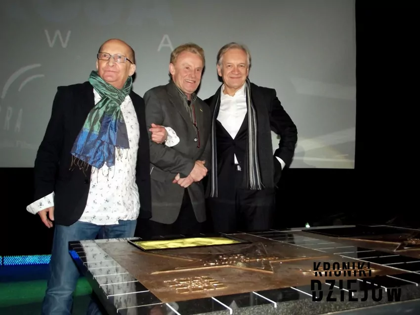 Odtwórcy głównych ról w filmie – Wojciech Pszoniak, Daniel Olbrychski i Andrzej Seweryn