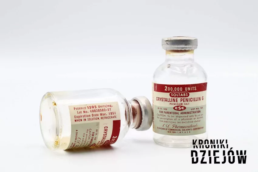 Fiolki penicyliny wynalezionej przez Alexandra Fleminga, a także działalność naukowa, życiorys, osiągnięcia i odkrycia