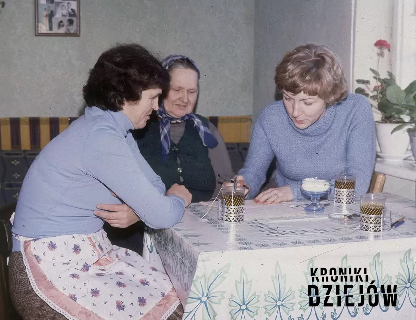 Koszyczki do herbaty w PRL