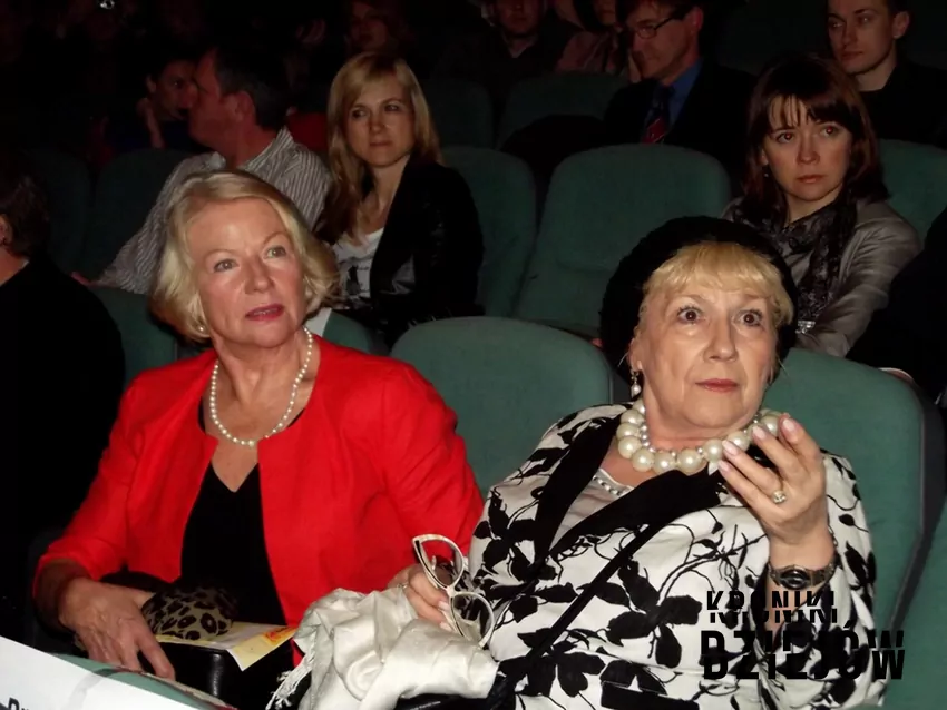 Aktorki Bożena Dykiel i Emilia Krakowska w 2012r.