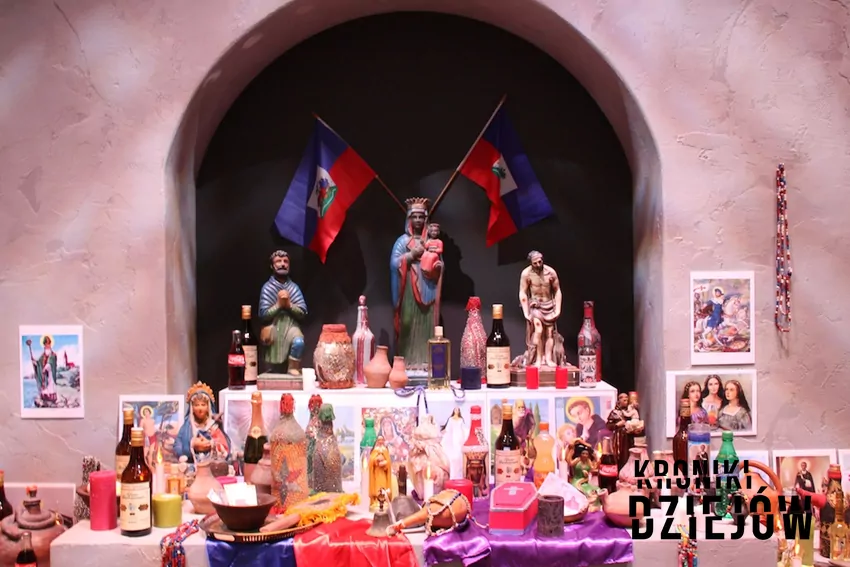 Ołtarz voodoo w muzeum antropologicznym w Amsterdamie