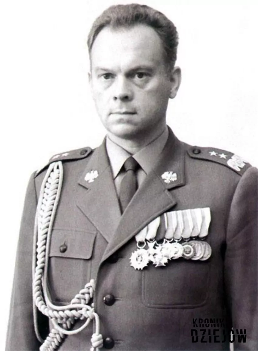 Gen. dyw. prof. Sylwester Kaliski (1973), fot. domena publiczna/Wikipedia Gen. dyw. prof. Sylwester Kaliski (1973)