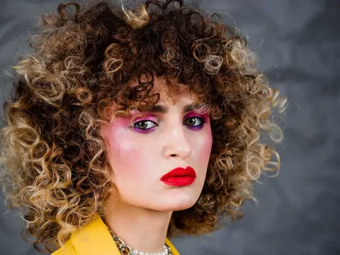 Makijaż kobiet w PRL i dziś