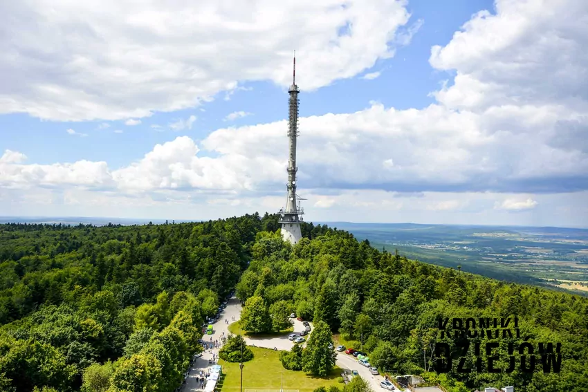Co naprawdę działo się na Łysej Górze? Historia, która mrozi krew
