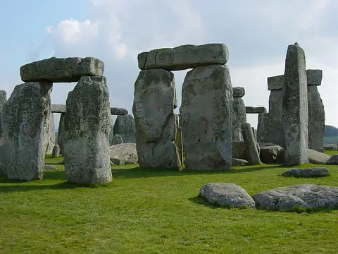 Megalitowe cuda Europy: Stonehenge i Kujawy