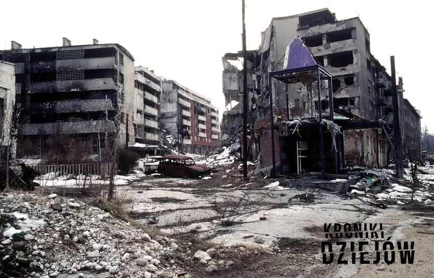 „Safari” w Sarajewie. Bogaci turyści płacili tu za zabijanie ludzi