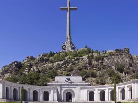 Handel niemowlętami w cieniu dyktatury Franco. Proceder pochwalał Kościół