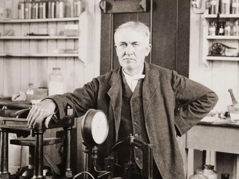Edison nie wynalazł żarówki