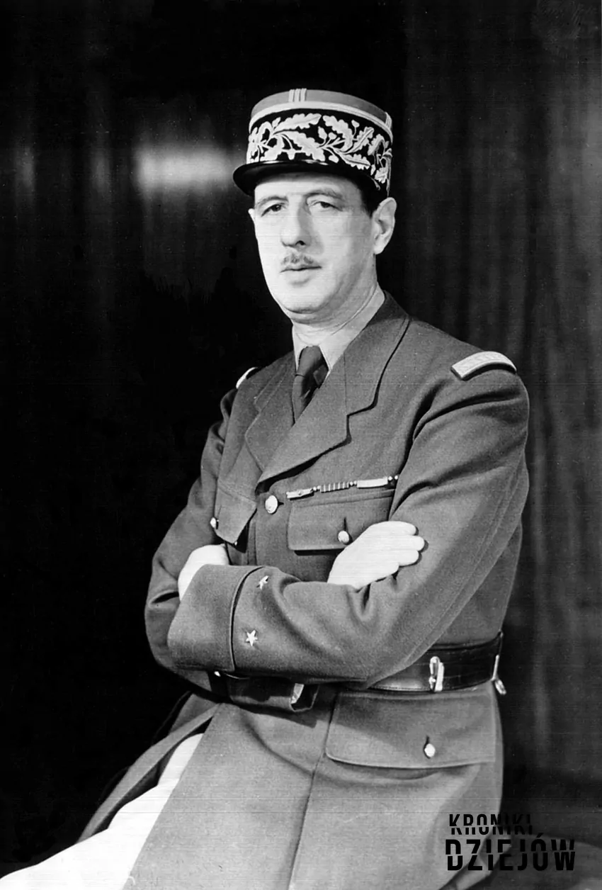 Pierwszy prezydent V republiki Charles de Gaulle w 1942 roku - fot. domena publiczna Republiki Francuskie, czyli momenty, kiedy Francja stała się republiką, a także najważniejsze wydarzenia, przywódcy oraz daty