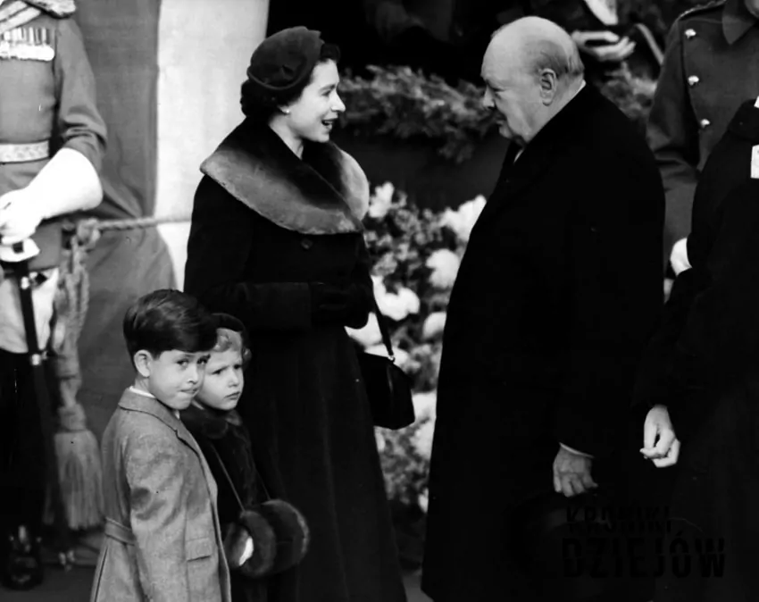 Winston Churchill z Elżbietą II