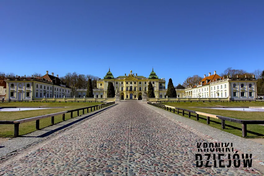 Panorama pałacu Branickich w Białymstoku