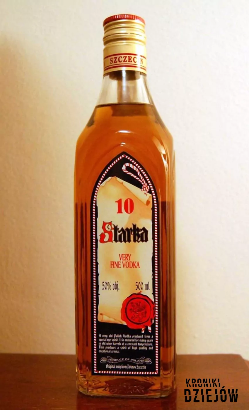 Starka, wódka produkowana w Szczecinie od 1946 roku - fot. domena publiczna Wódki z czasów PRL, czyli co pito w Polsce, alkohole i wódki produkowane w Polsce w czasach PRL