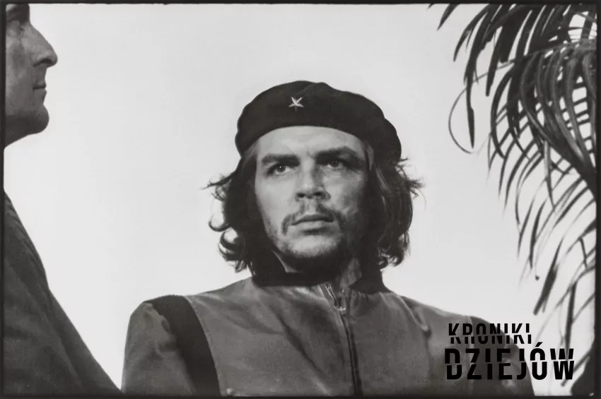 Che Guevara na fotografii "Guerrillero Heroico" Alberto Kordy (1960)