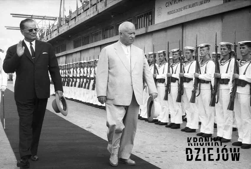 Tito (z lewej) i Chruszczow Tito i Chruszczow