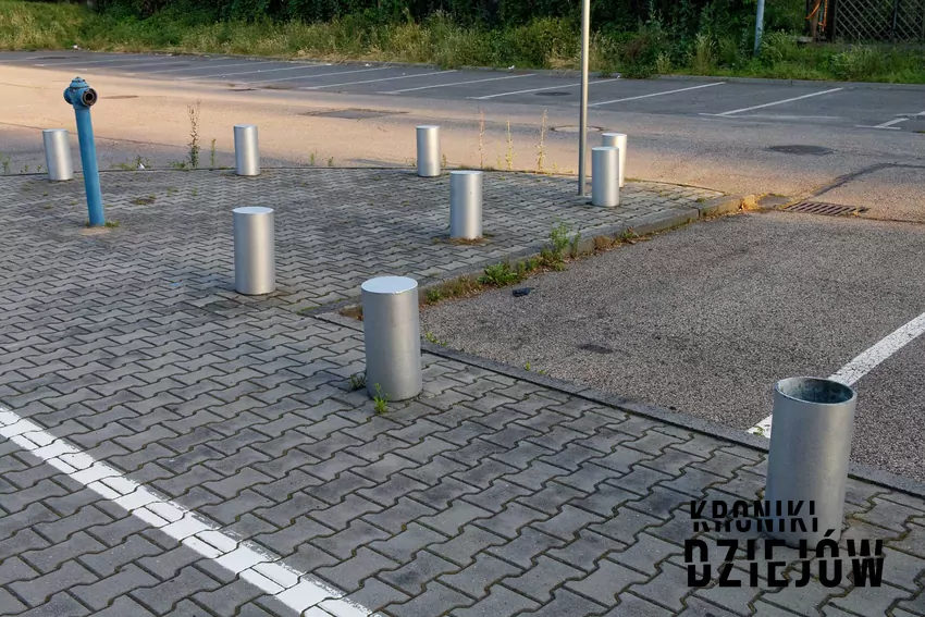 TOP 10 największych obciachów pochodzących z lat 90., czyli klapki Kubota oraz Discopolo