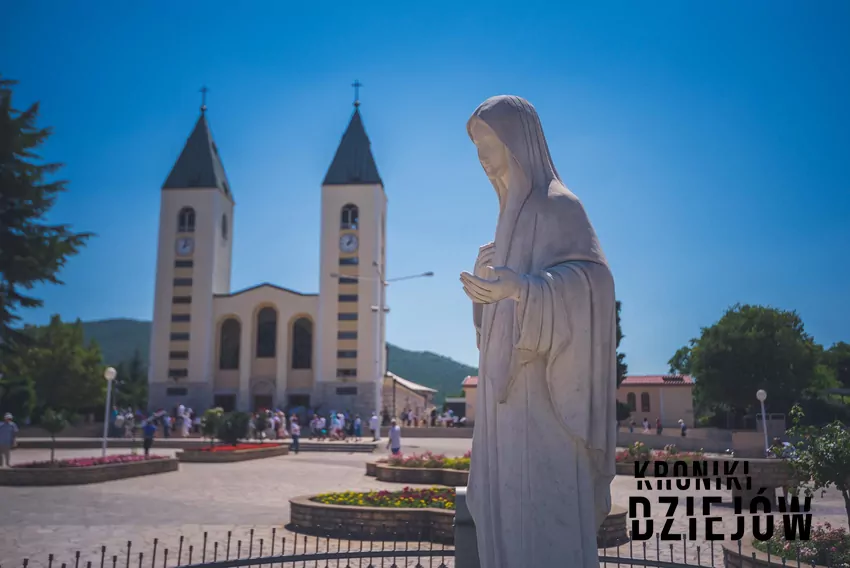 Figura Matki Bożej w Medziugoriu Figura Matki Bożej w Medziugoriu