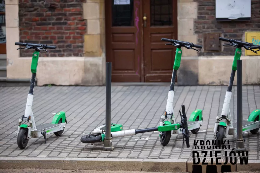Hulajnogi elektryczne a życie w mieście