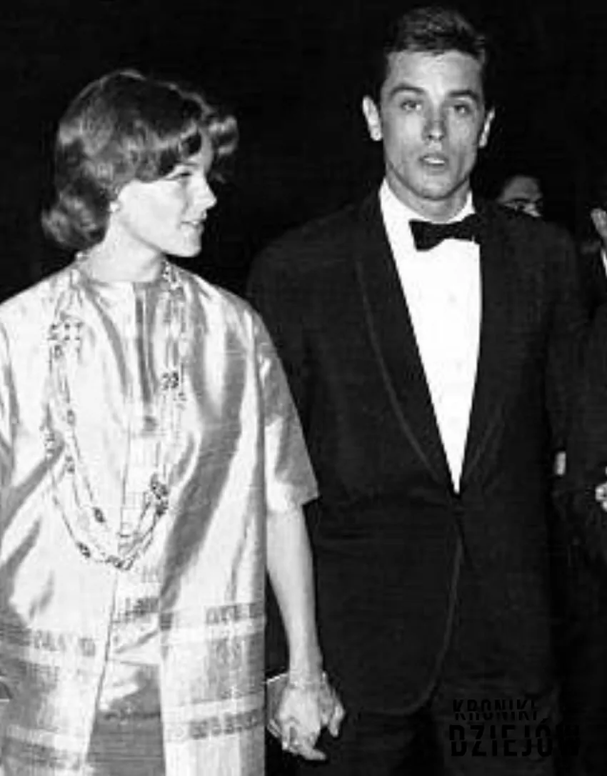 Romy Schneider z miłością życia Alainem Delonem w 1961r., fot. domena publiczna Romy Schneider i Alain Delon