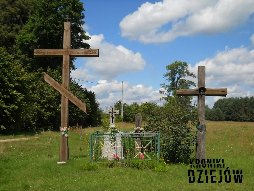 Prawosławne krzyże wotywne w Puchłach, fot. domena publiczna/Wikipedia Prawosławne krzyże wotywne w Puchłach