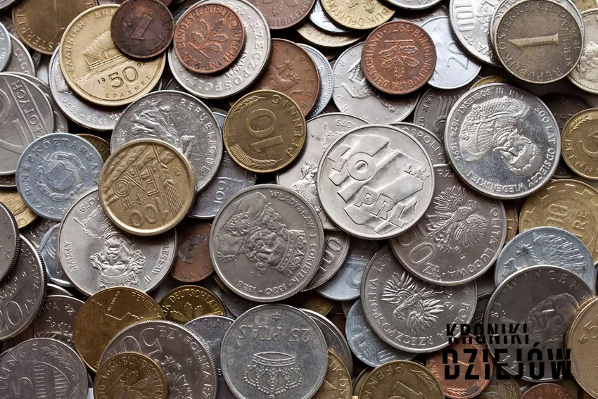 Monety z PRL coraz częściej interesują kolekcjonerów Stare monety PRL