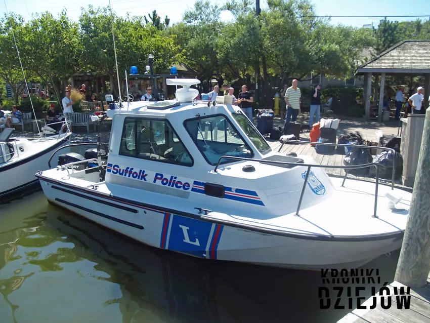 Łódź policyjna w hrabstwie Suffolk łódź policyjna